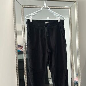 TNA Aritzia black joggers, super soft